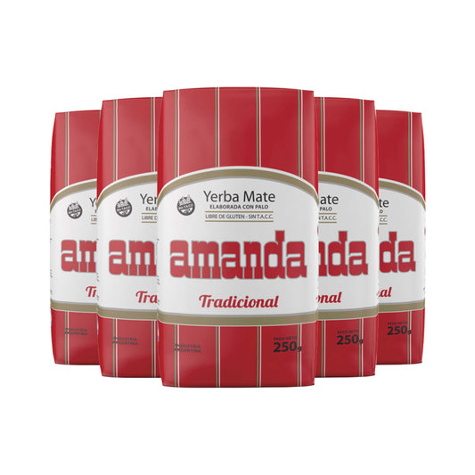 Pack de 5 unidades de Yerba Mate Amanda Tradicional 250g. Formato pequeño ideal para viajes o regalos. Yerba mate con palo, sin TACC, con envío a todo Chile.